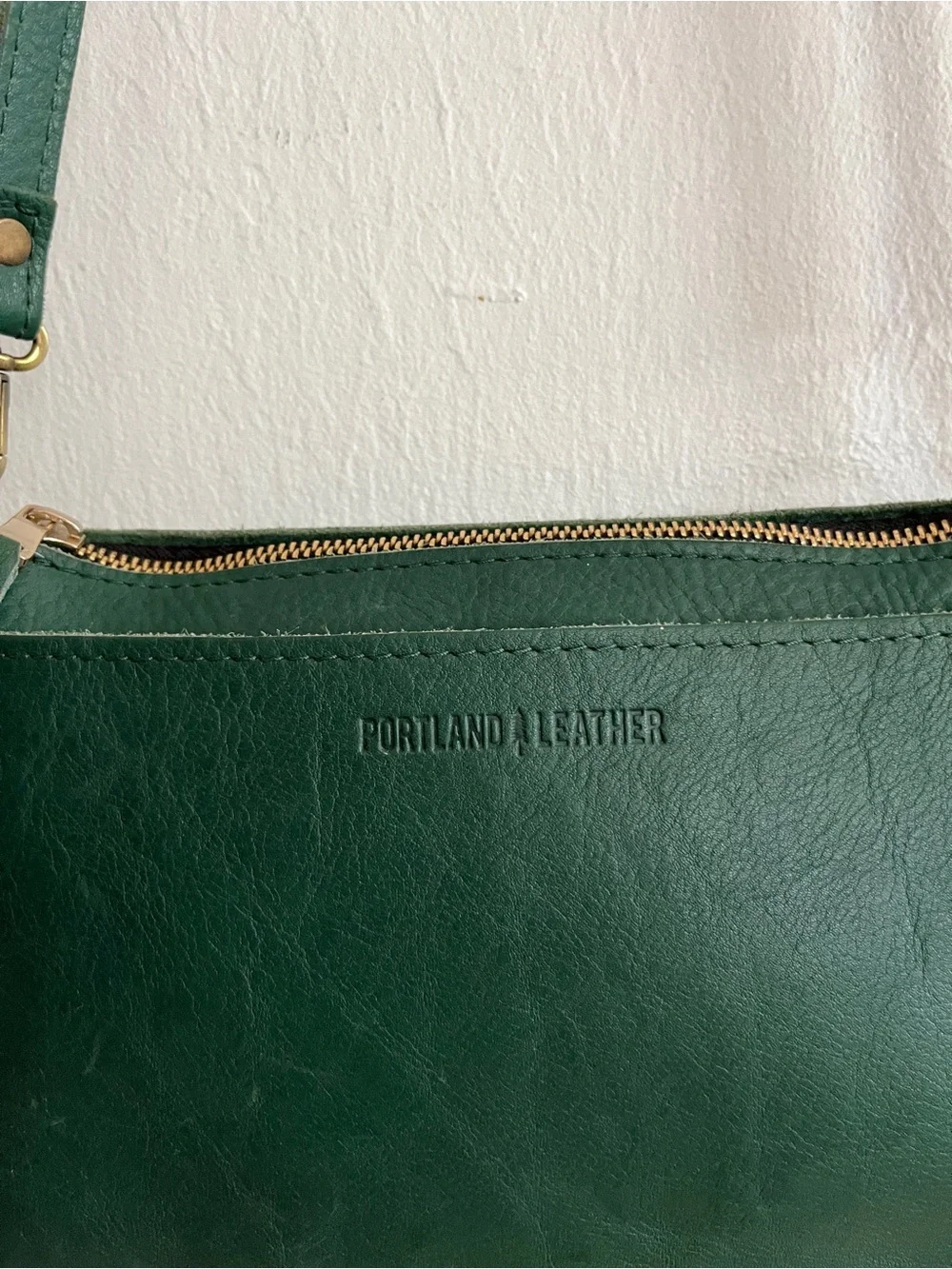 Portland Leather Goods Poppy Purse in Pebbled Bacalar Green Gold Tone Hardware